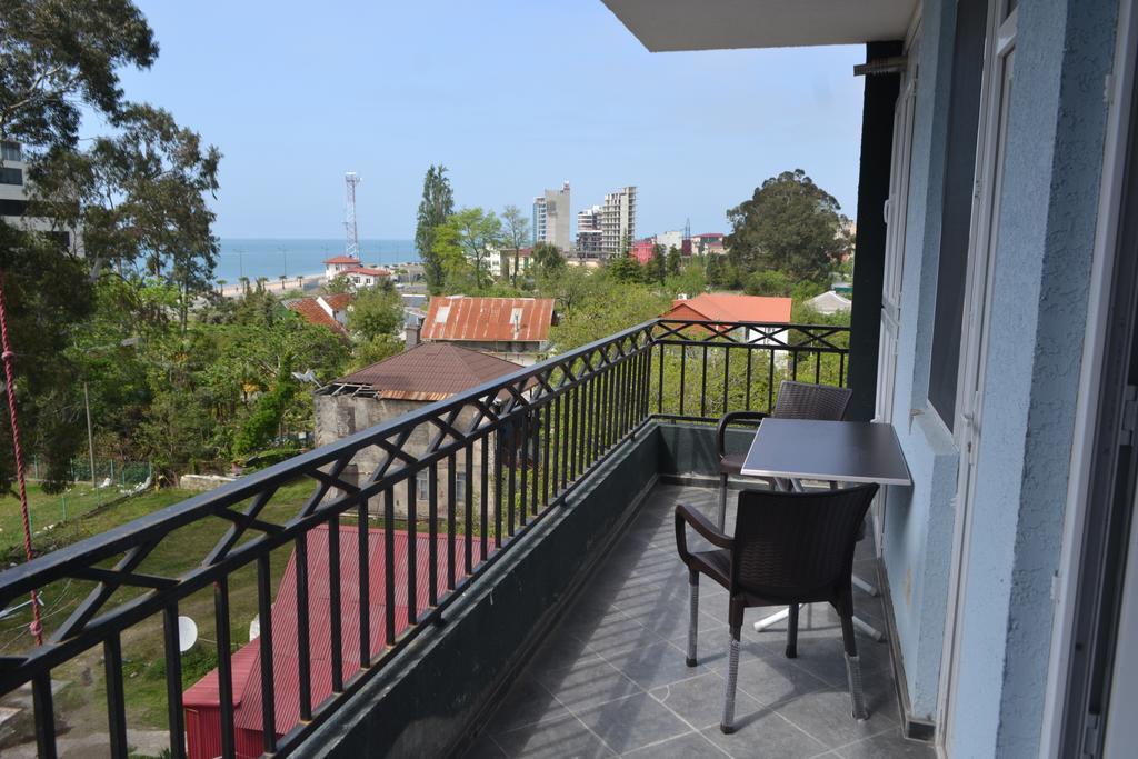 Apartment Near The Beach Batumi-Gonio Exterior photo