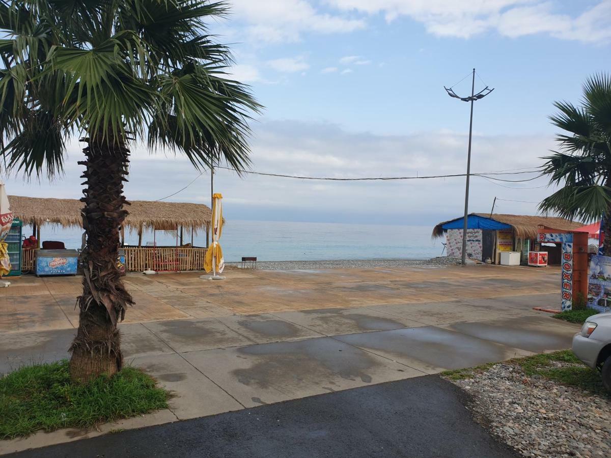 Apartment Near The Beach Batumi-Gonio Exterior photo